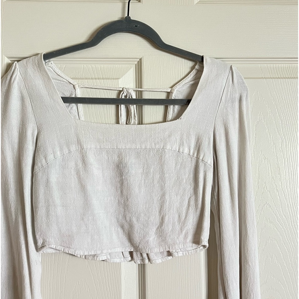 kendall & kylie white cropped long sleeve!